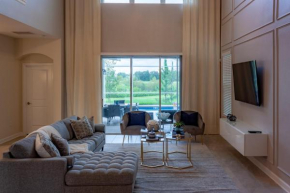 Last Minute Disney Getaway! Private Pool, Hot Tub & Games Room. Book Now! #97655